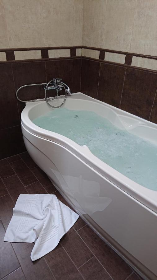 Apartamento Ginette Sunbeach 살루 외부 사진