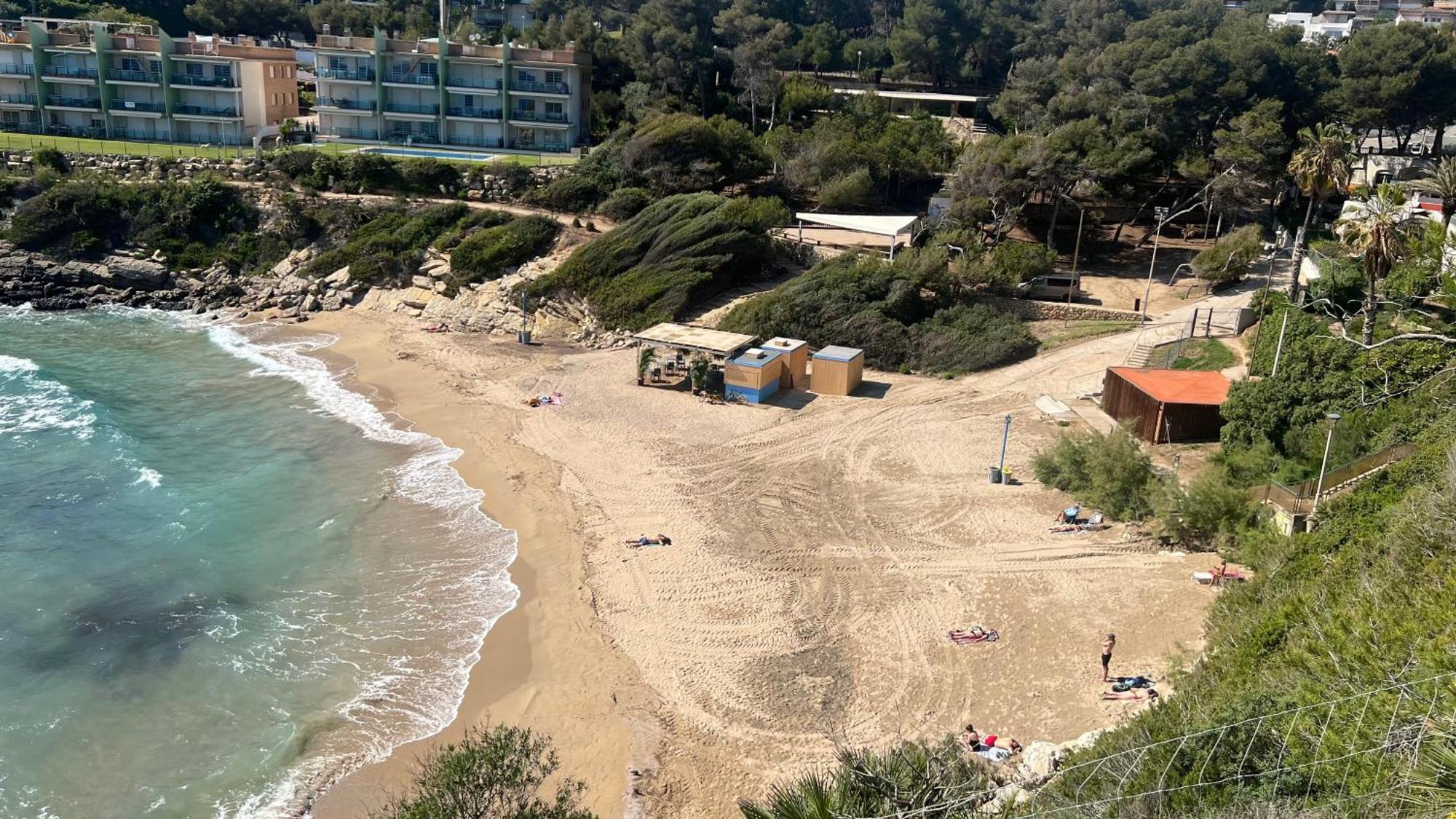 Apartamento Ginette Sunbeach 살루 외부 사진