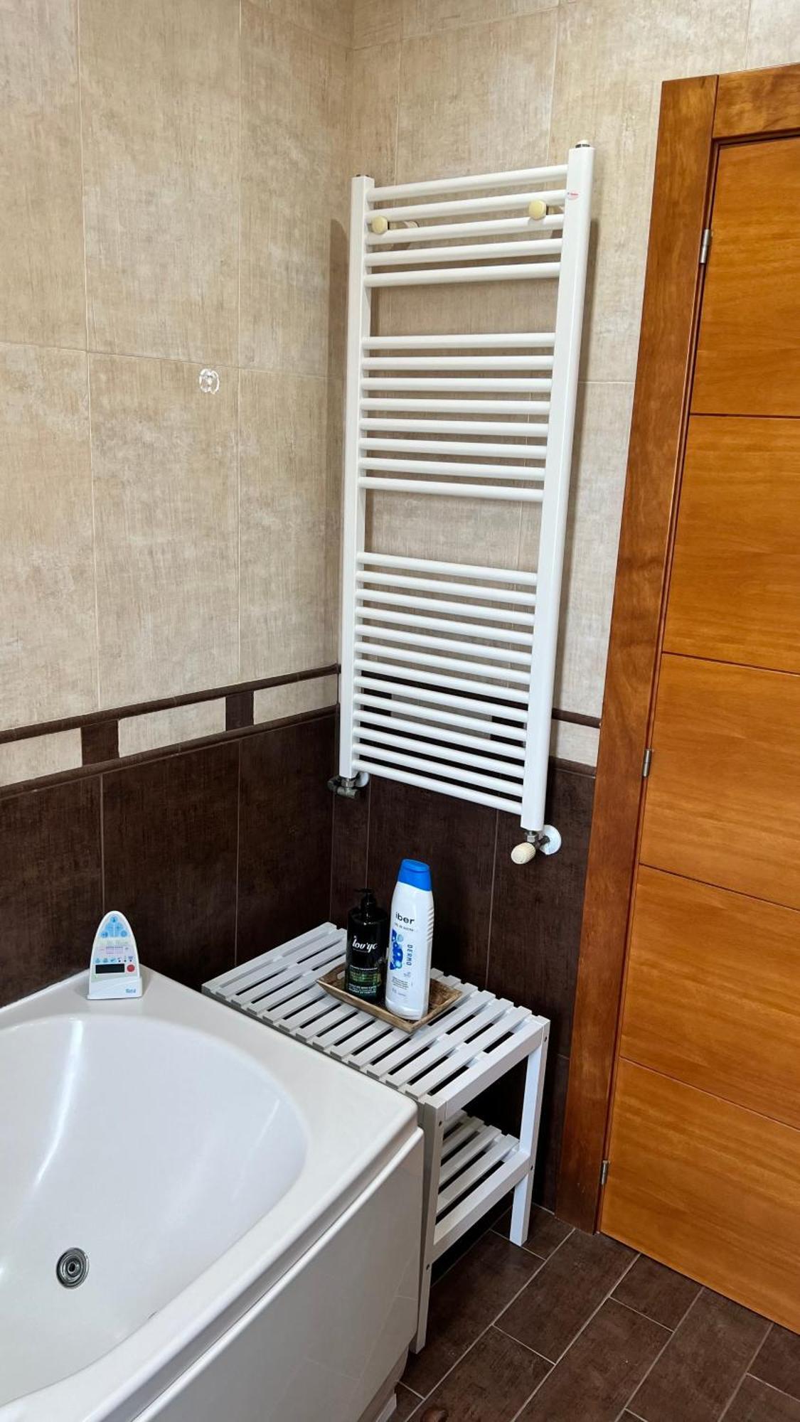 Apartamento Ginette Sunbeach 살루 외부 사진