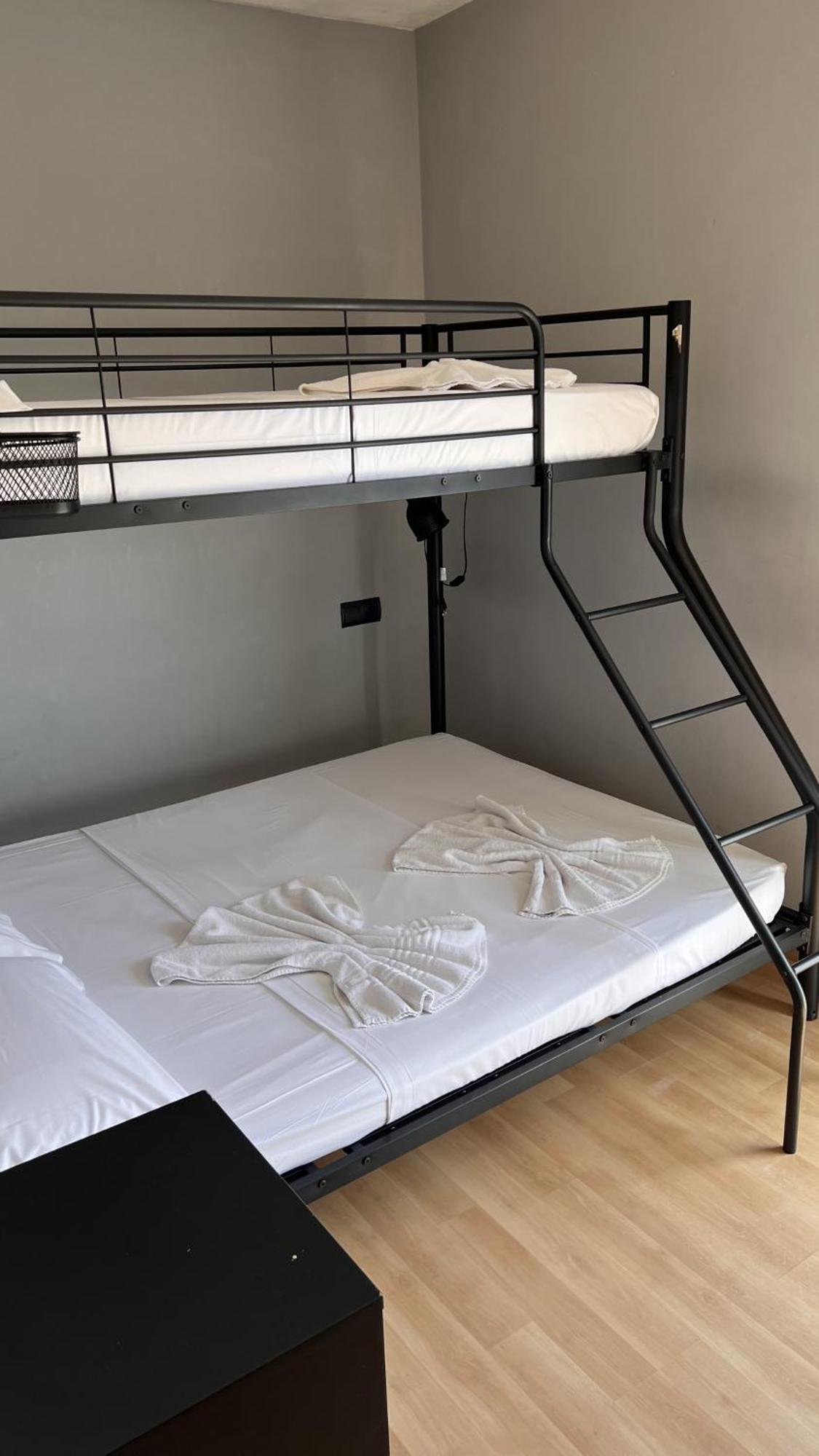 Apartamento Ginette Sunbeach 살루 외부 사진